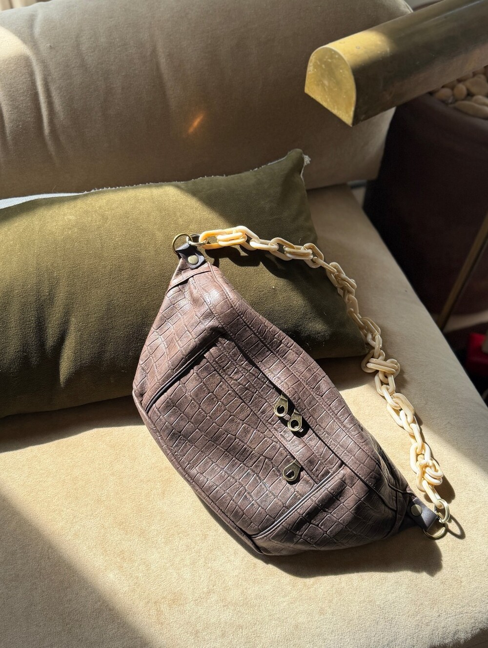 Parker Thatch 🔸Cross Your Heart Sling 🔸"Broken-in" Leather Croc Chocolate